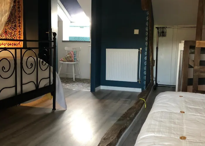 Bramble Cottage * Saint-Didier-en-Donjon